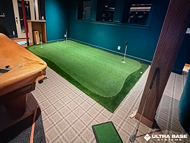 Indoor Putting Green 01